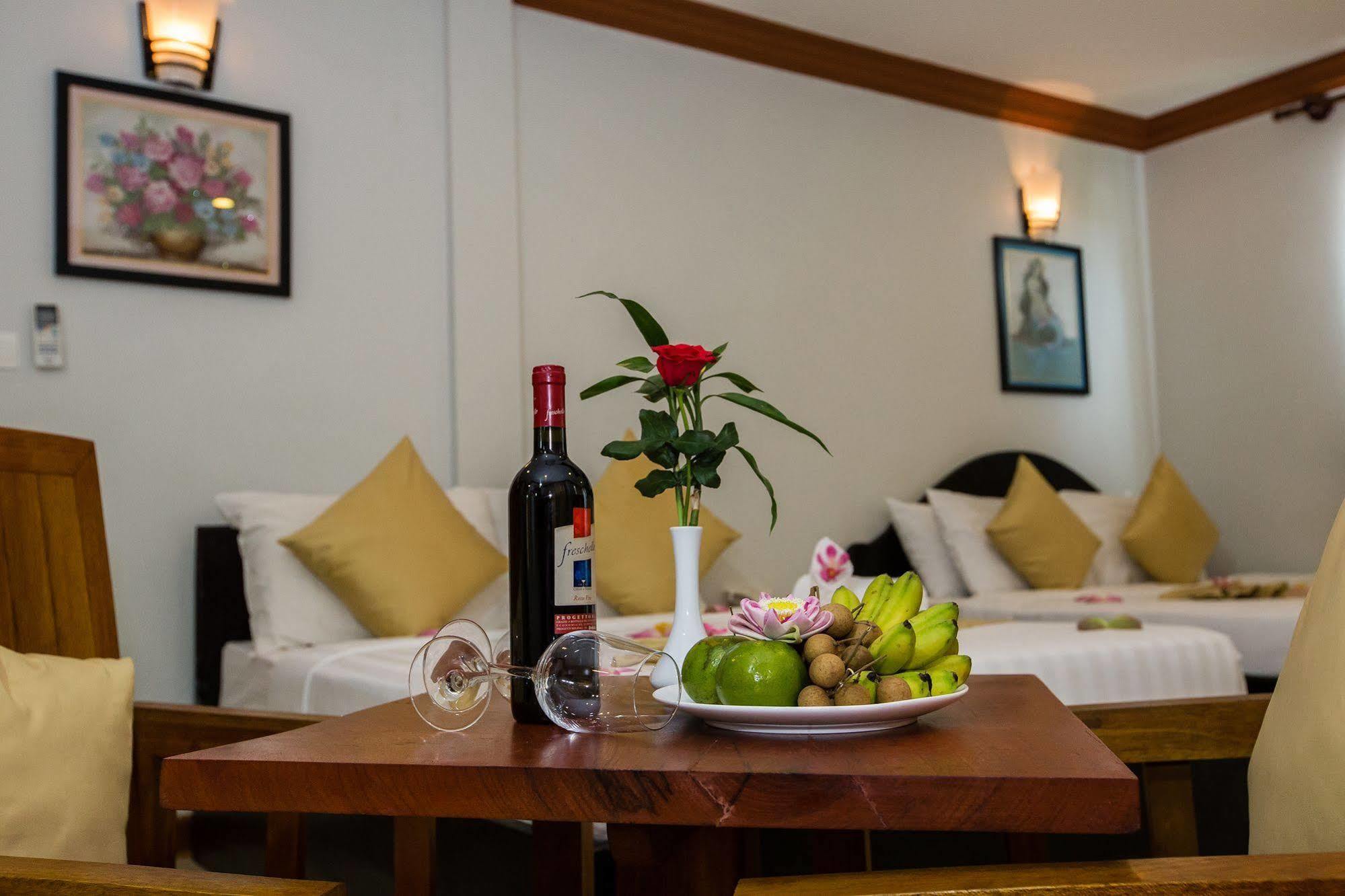 Kingfisher Angkor Hotel Siem Reap Eksteriør bilde