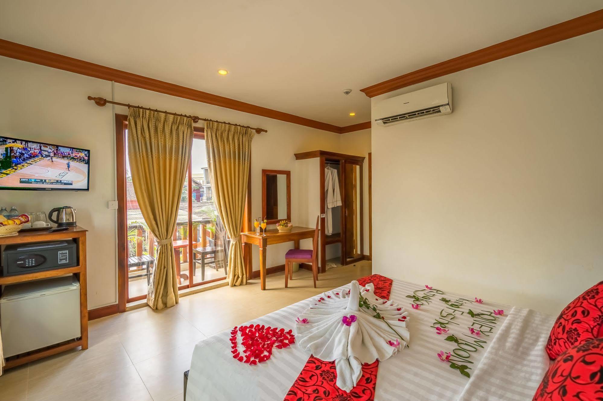 Kingfisher Angkor Hotel Siem Reap Eksteriør bilde