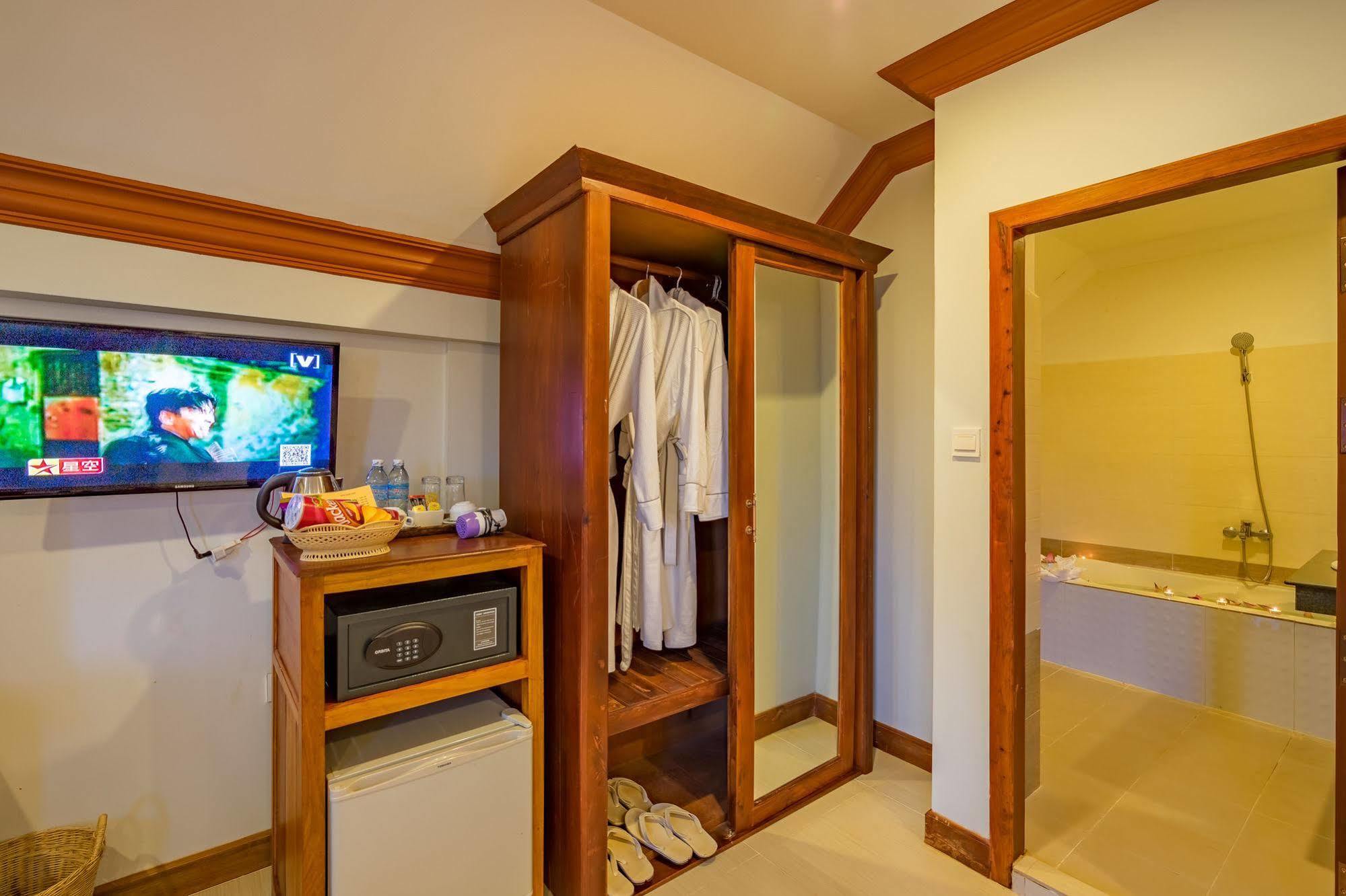 Kingfisher Angkor Hotel Siem Reap Eksteriør bilde