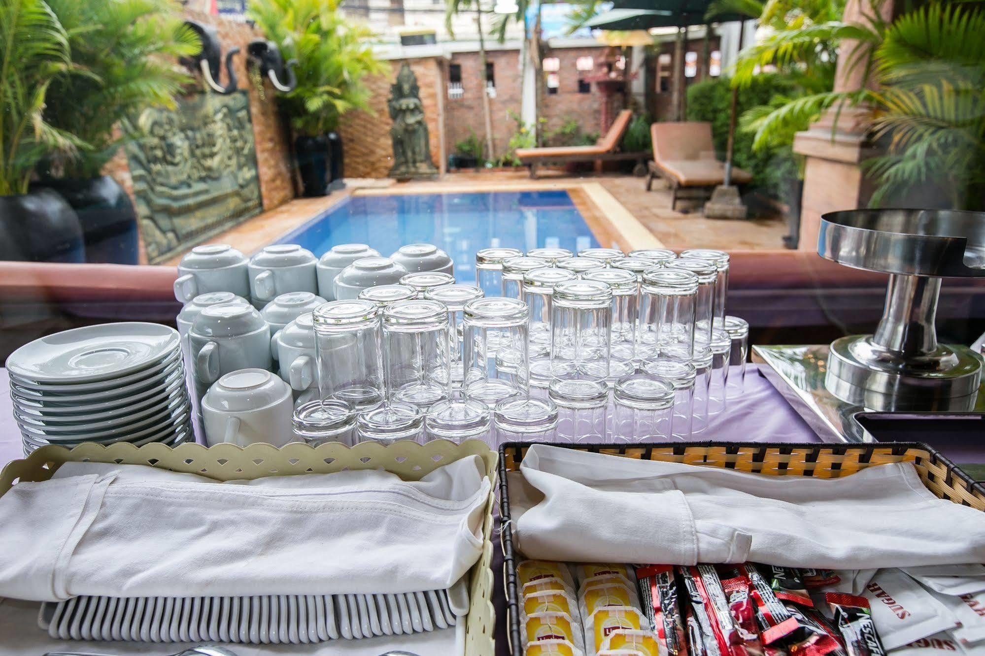 Kingfisher Angkor Hotel Siem Reap Eksteriør bilde